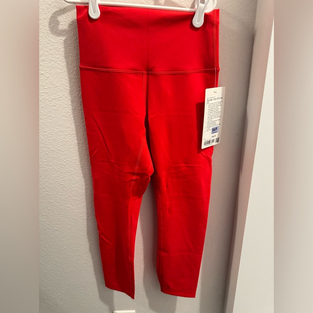 Lululemon Wunder Train Crop 23” sz 4
